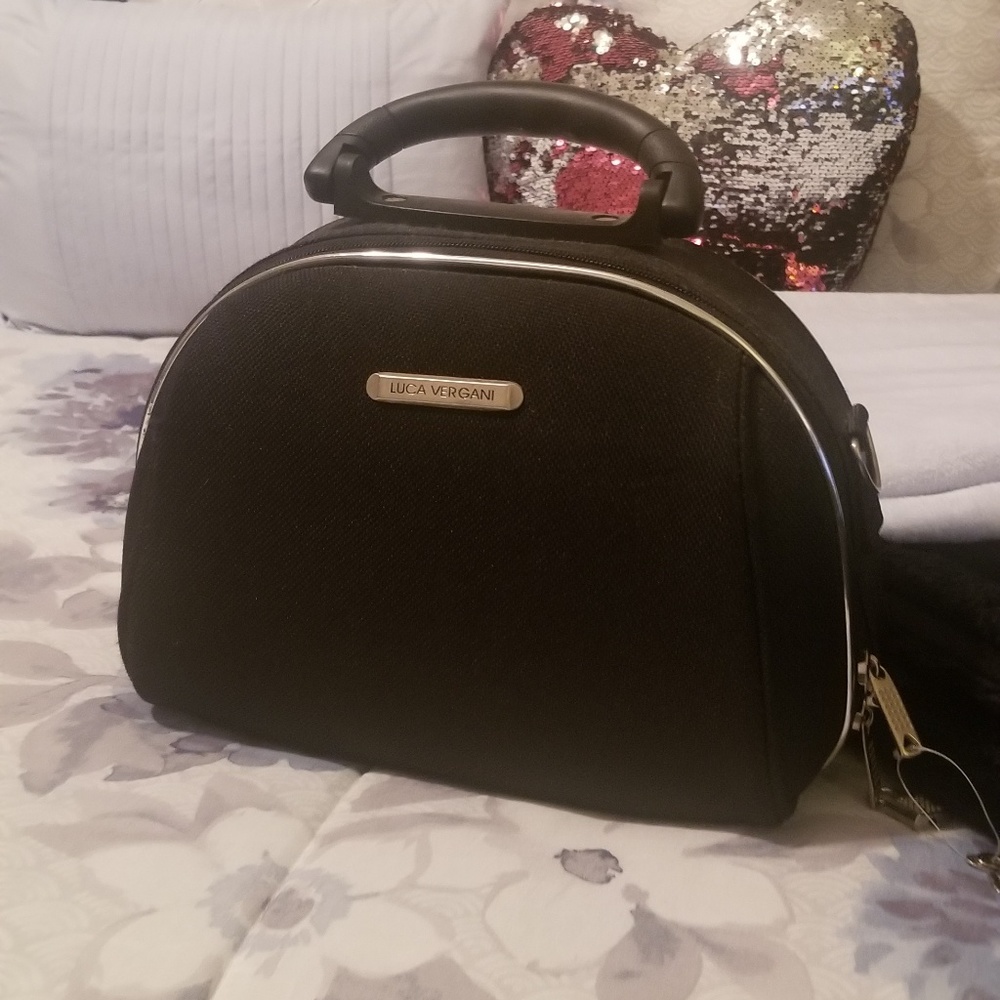 Toiletry bag